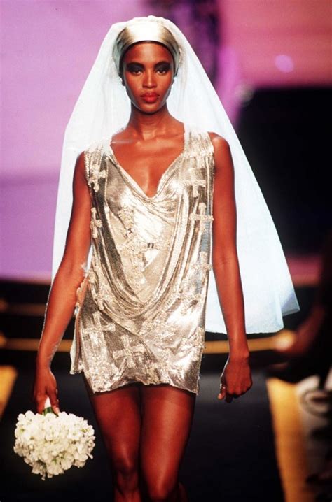 versace naomi campbell hochzeitskleid|atelier versace fashion.